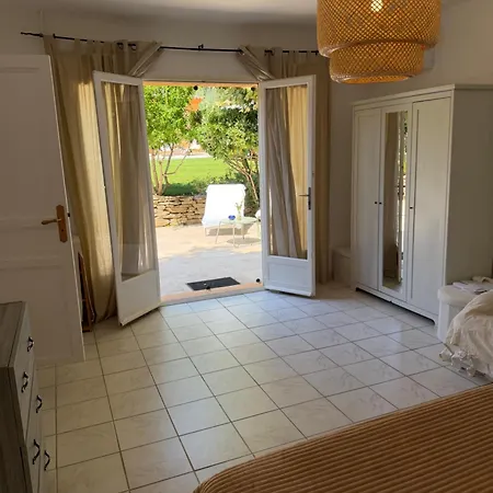 Prázdninový dům Cabanon Independant Confort Avec Terrasse Et Acces Piscine